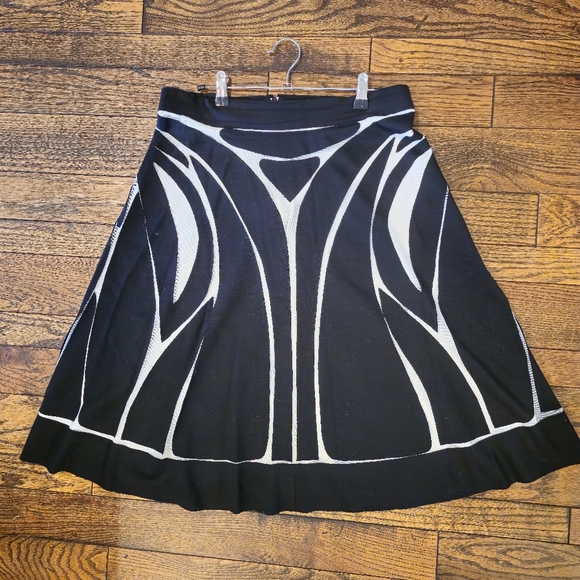 Adolfo Dominguez Dresses & Skirts - ADOLFO DOMINGUEZ Midi Black & White A-line Skirt Size 44